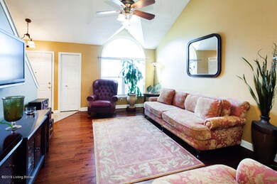 8003 Apple Valley Dr, Louisville, KY 40228 - photo 7