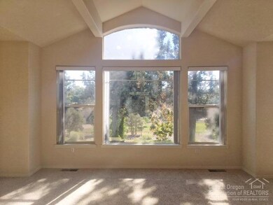 202 NW 16th Place, Redmond, OR 97756 - photo 4