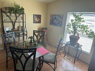 880 N Lake St unit 48, Hemet, CA 92544 - photo 2