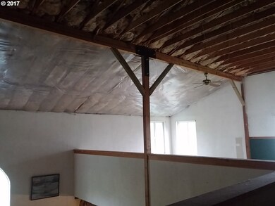 37000 S Wilhoit Rd, Molalla, OR 97038 - photo 3