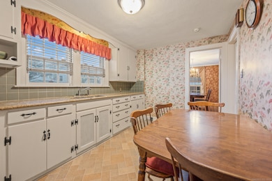 50 Harwich St, Hartford, CT 06114 - photo 6