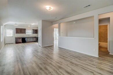 3607 Joshua St, Ennis, TX 75119 - photo 5