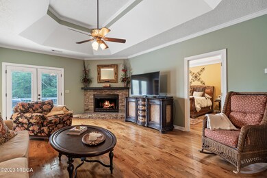 212 Yorkshire Way-00689