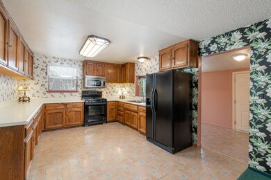 310 Shaw St Web-15