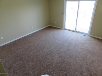 165 Shore Blvd unit 20, Keansburg, NJ 07734 - photo 5