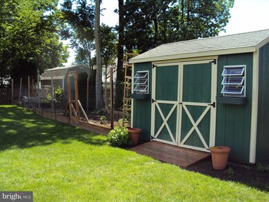 261 Hykes Rd E, Greencastle, PA 17225 - photo 5