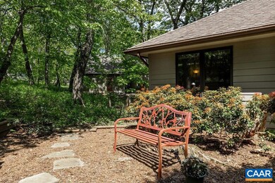 265 E Catoctin Dr, Wintergreen Resort, VA 22967 - photo 7