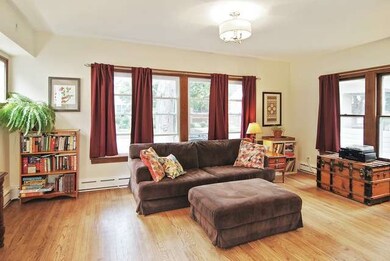 1130 S Scoville Ave, Oak Park, IL 60304 - photo 2