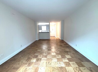 400 E 71st St unit 5-C, New York, NY 10021 - photo 4
