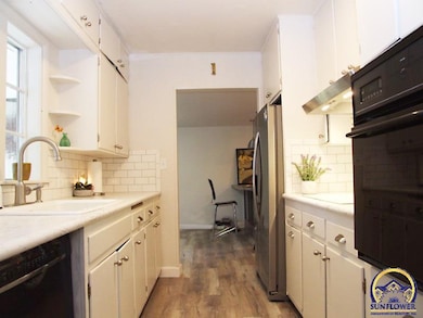 1171 SW Oakley Ave, Topeka, KS 66604 - photo 7