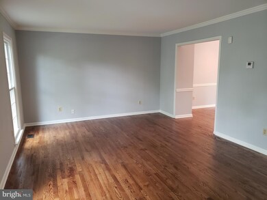 2912 Cheverly Oak Ct, Cheverly, MD 20785 - photo 4