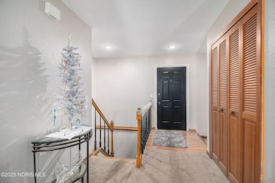 1183 Hidden Ridge Rd, Toledo, OH 43615 - photo 4