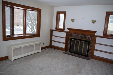69 Delancy Ave, Pittsfield, MA 01201 - photo 7