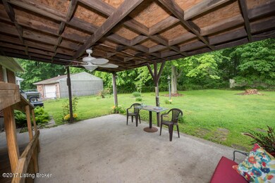 9204 Burlwood Ct, Louisville, KY 40229 - photo 3