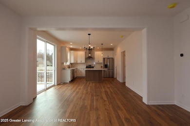 4211 Overbrook Dr, Grand Ledge, MI 48837 - photo 4