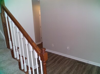 204 Village Dr, Frankfort, KY 40601 - photo 4