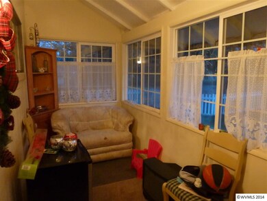 38638 SW Alder St, Scio, OR 97374 - photo 3