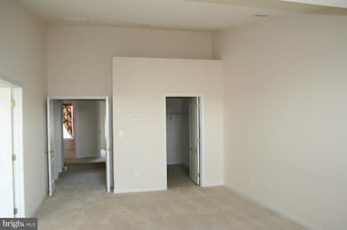 25267 Nesting Square, Chantilly, VA 20152 - photo 7