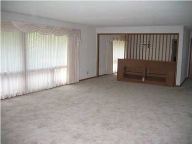 Living Room to Formal Dining
