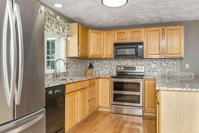 19 Nicholas Ln, Pelham, NH 03076 - photo 4