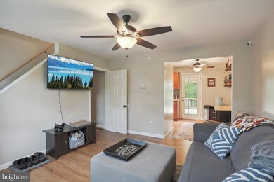 817 N Shenandoah Ave, Front Royal, VA 22630 - photo 6