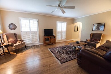 6605 Forest Ct, Windsor Heights, IA 50324 - photo 6