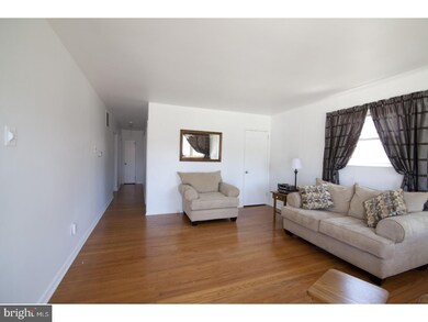 505 Otter Branch Dr, Magnolia, NJ 08049 - photo 5