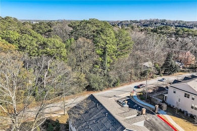 2093 Pine Cone Ln NE, Atlanta, GA 30319 - photo 4