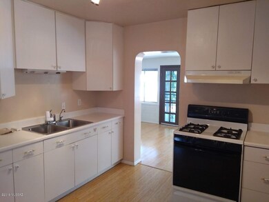 4543 E Holmes Kitchen 2