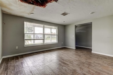 7421 Nova Scotia Dr, Port Richey, FL 34668 - photo 6