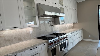 11913 Red Hawk Ln, Los Angeles, CA 91326 - photo 5