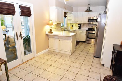 EAT IN KITCHEN 2