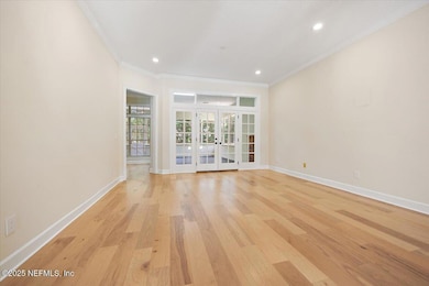 06-Living Room