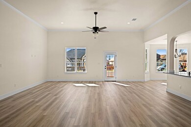 1607 Redwood Ct, Fredericksburg, TX 78624 - photo 6