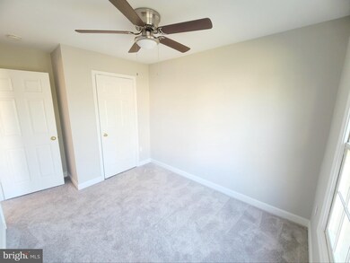 20327 Cedarhurst Way, Germantown, MD 20876 - photo 6