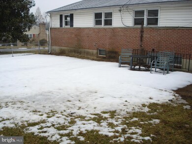 105 Hollowbrook Rd, Lutherville Timonium, MD 21093 - photo 5