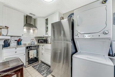 Gorgeous Remodeled Kitchen