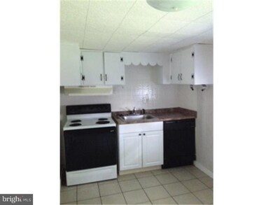 37 Green St unit 39, Woodstown, NJ 08098 - photo 5