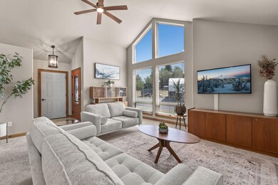 2594 NE 8th St, Bend, OR 97701 - photo 3