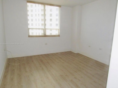 Courts Brickell Key unit 807, Miami, FL 33131 - photo 5