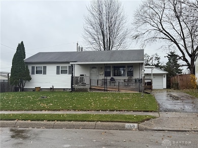 160 Locust Dr, Fairborn, OH 45324 - photo 3