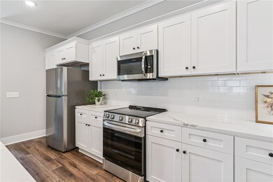 225 Bottlebrush Walk, Brunswick, GA 31525 - photo 6