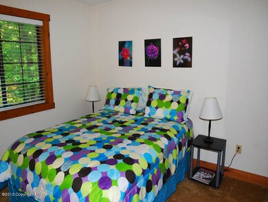 5536 Fox Run Rd, Pocono Pines, PA 18350 - photo 6