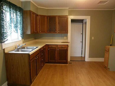 23 Preble St, Bingham, ME 04920 - photo 4