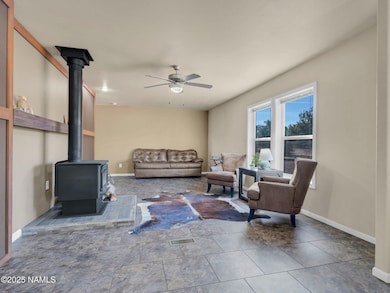 185 E Hummingbird Ln, Williams, AZ 86046 - photo 4