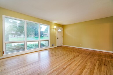 6206 Tiara Ct, Louisville, KY 40219 - photo 3