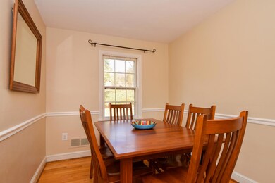 2733 Westhampton Ave Roanoke-large-010-8