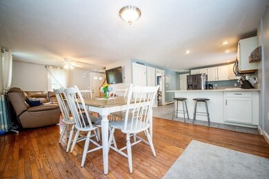 12 Richfield Cir, Carver, MA 02330 - photo 6