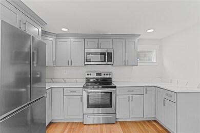 15 Curry Ave, Newport, RI 02840 - photo 7