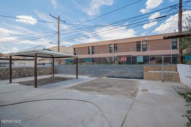 2809 Grant Ave unit W, El Paso, TX 79930 - photo 2